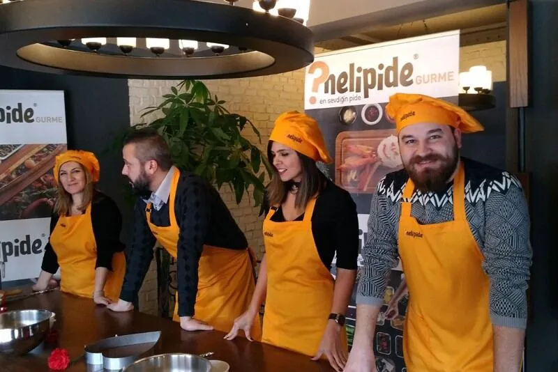Nelipide için 14 Şubat’a özel kalpli pide workshop’u düzenledik — görsel 3